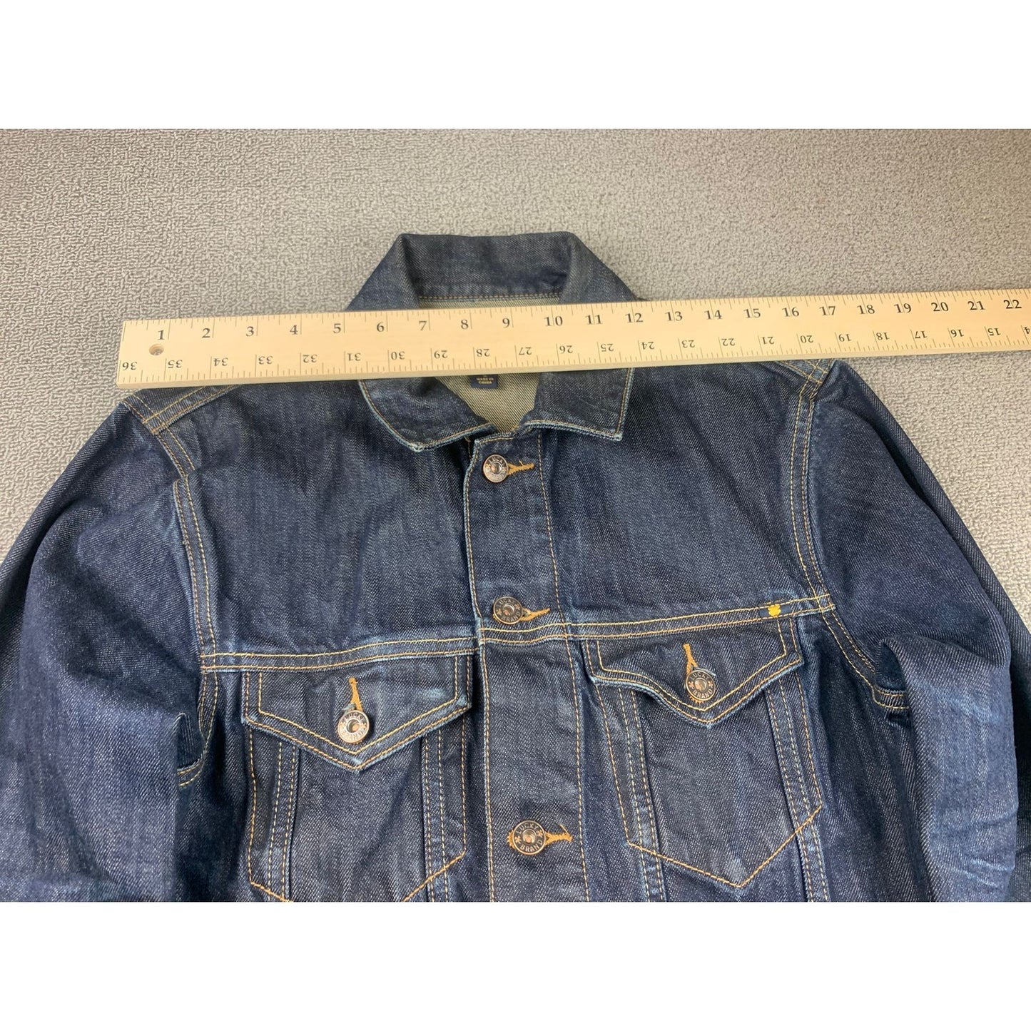 Lucky Brand Men’s Small Lakewood Blue Denim Jacket Trucker Style Button Up