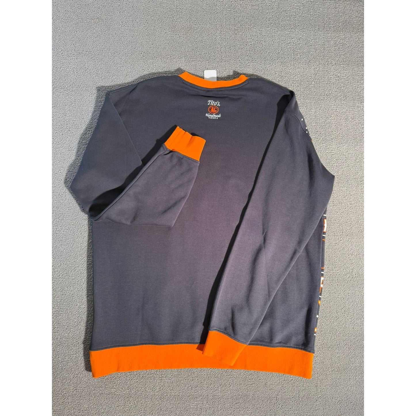 Tito’s Vodka Graphic Crewneck Sweatshirt Men XL Ugly Christmas Orange Holiday