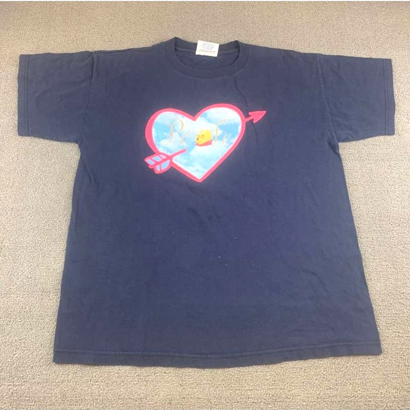 Vintage Pooh Disney Men's Size Medium Navy Heart Cupid Graphic T Shirt