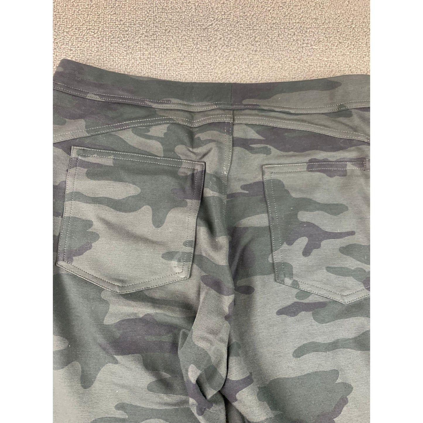 Santuary Women's Dark Camo Pull-On Leggings Size Medium
