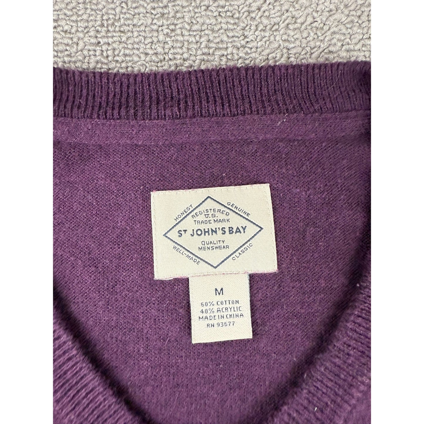 Y2k St. John's Bay Men's Medium Purple Lightweight V-Neck Sweater Cotton Blend