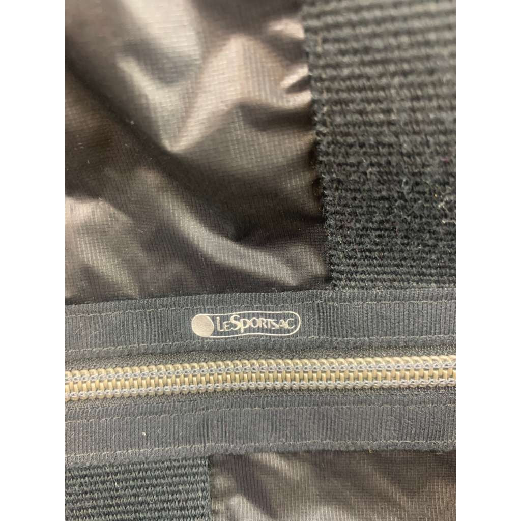 Lesportsac Men Essential Weekender Black Travel Bag Lightweight Duffel