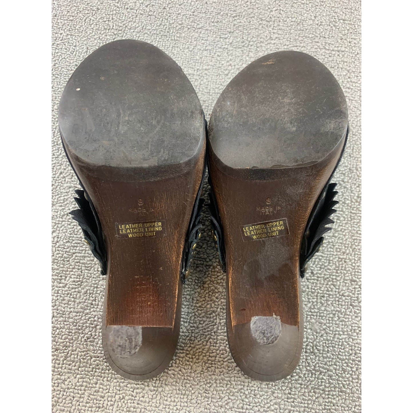 Isabella Fiore Suede Clogs Heel Shoes Womens 8 Made in Italy Fringe Studded