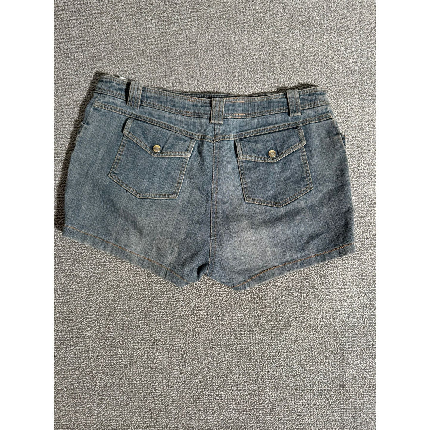 Fila Golf Italy Vintage Women 28 Denim Short Light Wash Chic