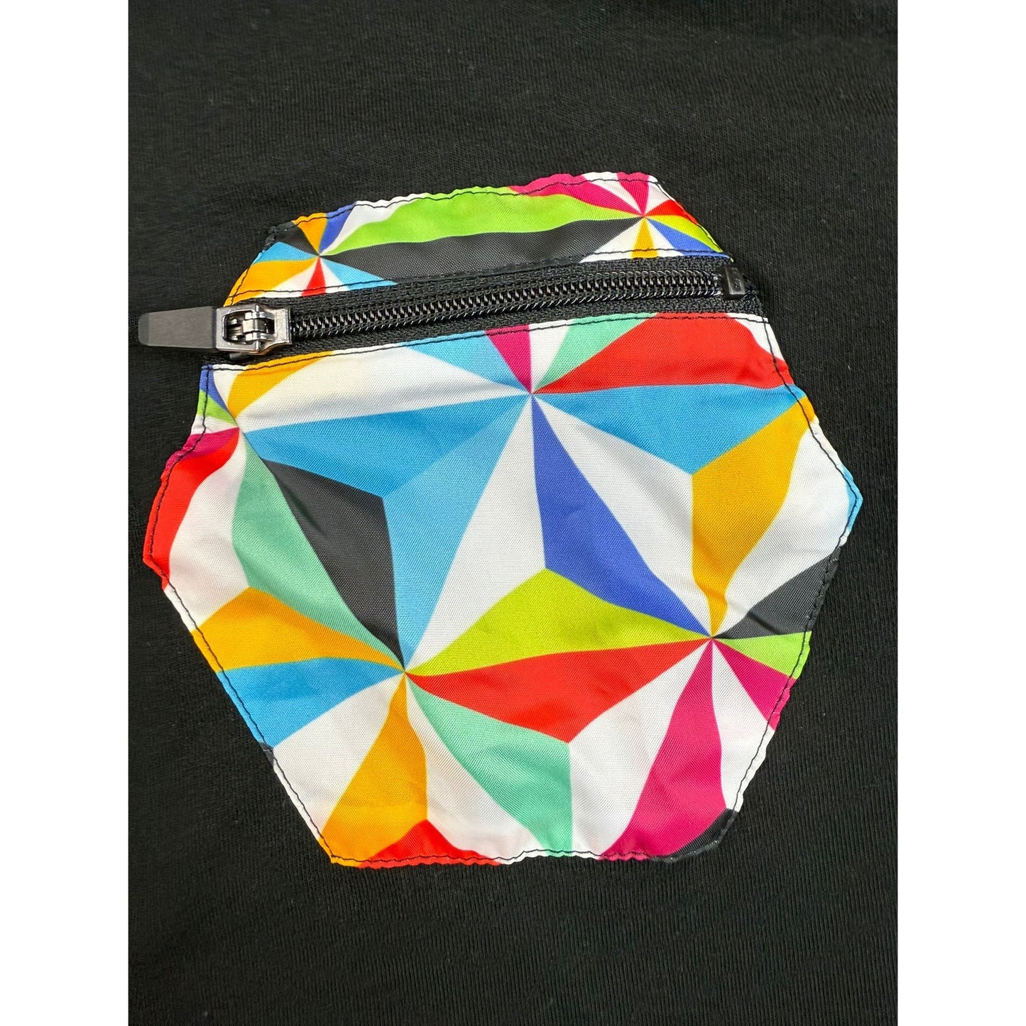 Disney Parks Epcot Men's Small Black Spaceship Earth Zipper Pocket T Shirt