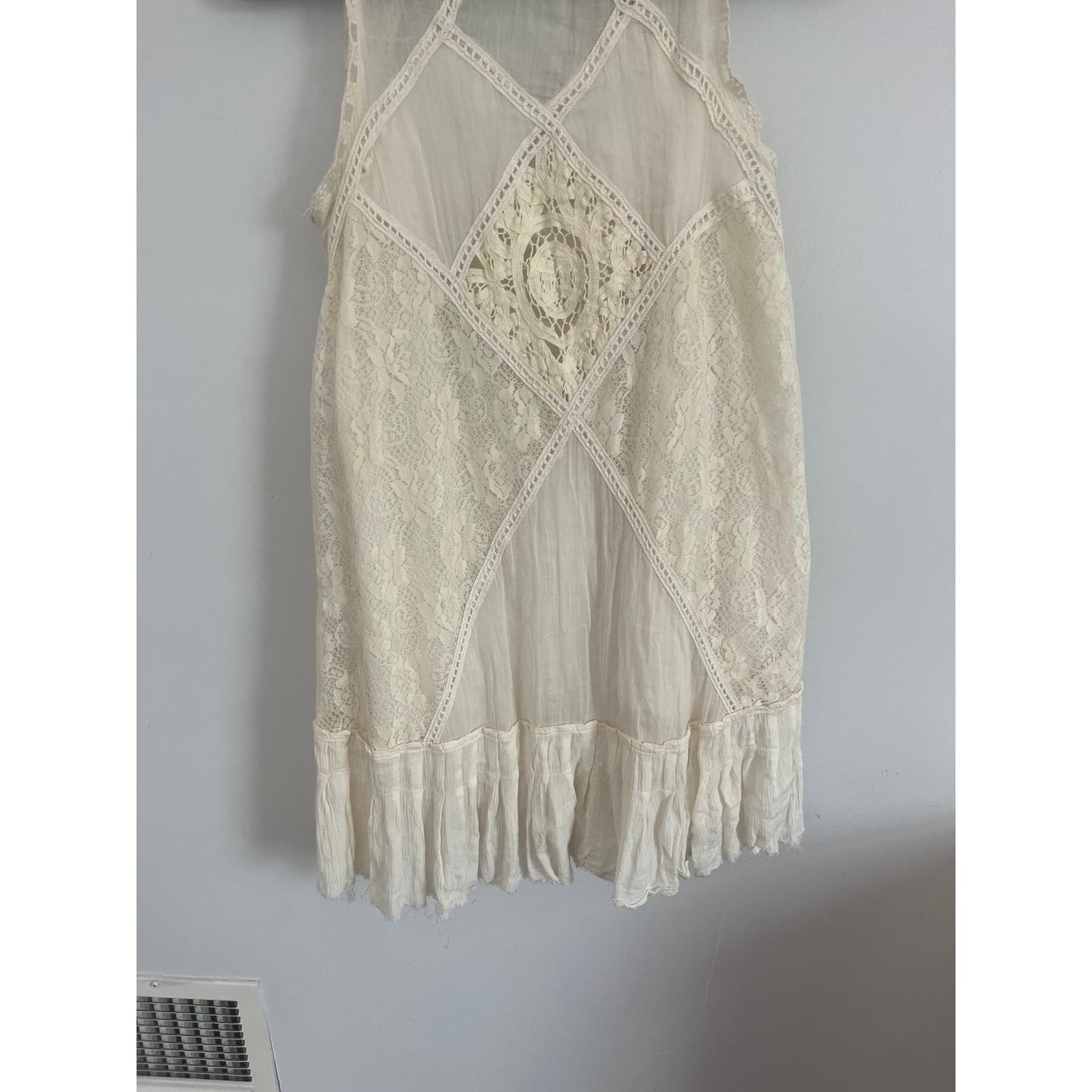 Free People One Lace M Female Boho Lace Tunic Top Cream Sleeveless High Neck