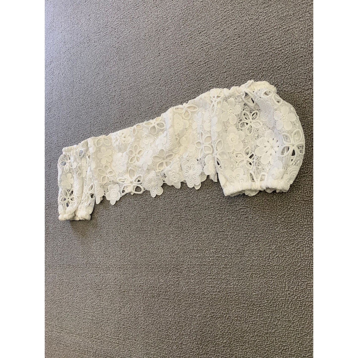 Majorelle Women's XXS White Floral Lace Neveya Crop Top