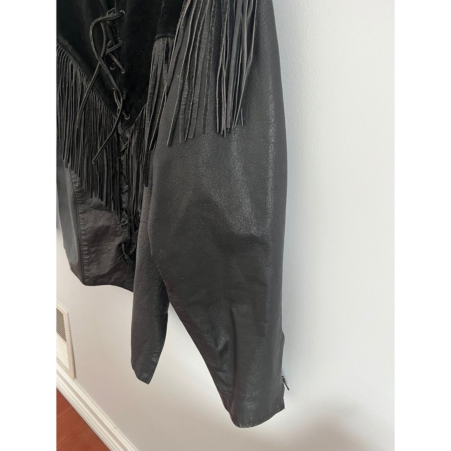 Barney’s Leather Jacket Women Large Black Fringe Western Lace Up USA Made Suede