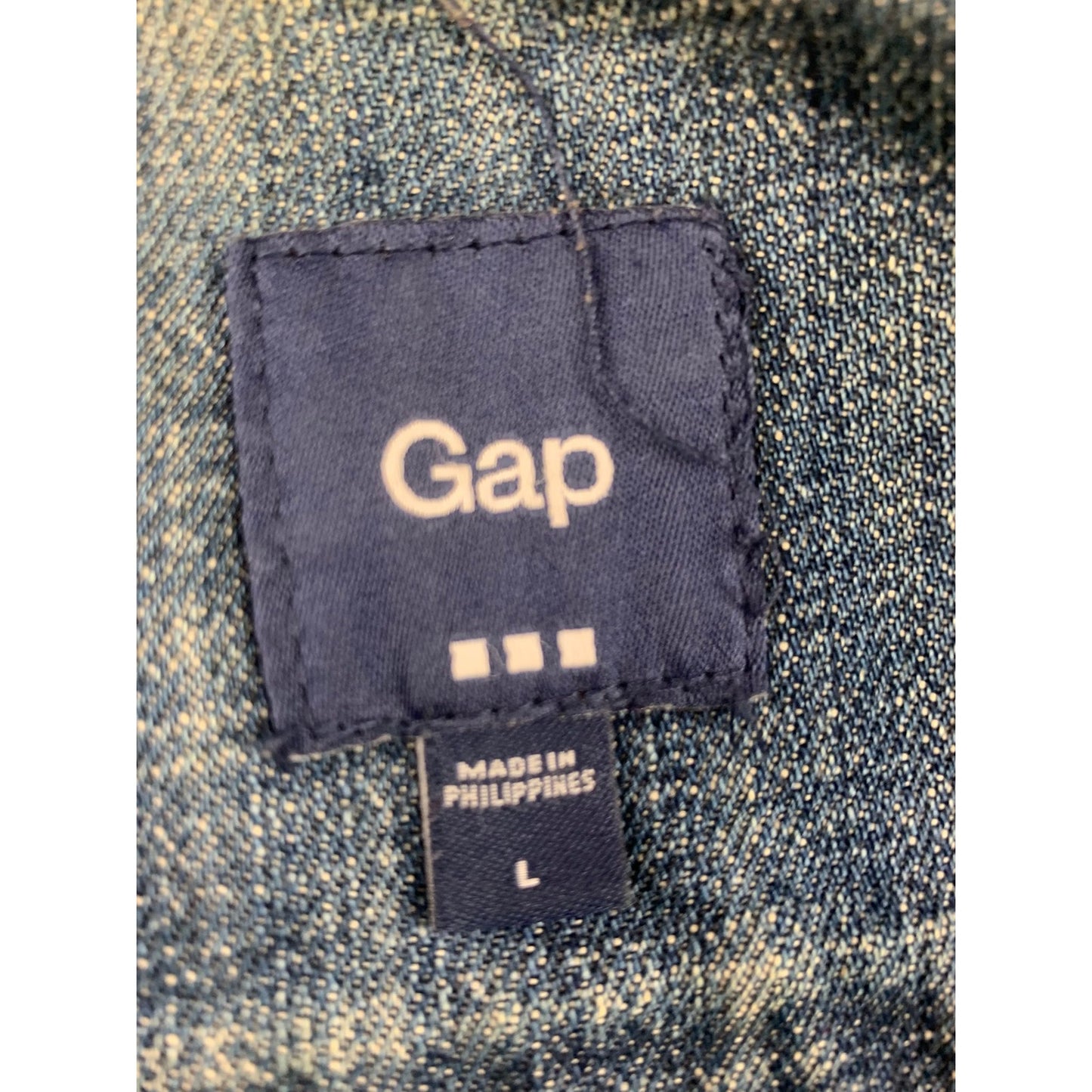 Vintage Y2K Gap Women's Large Blue Washed Distressed Fit Denim Jacket
