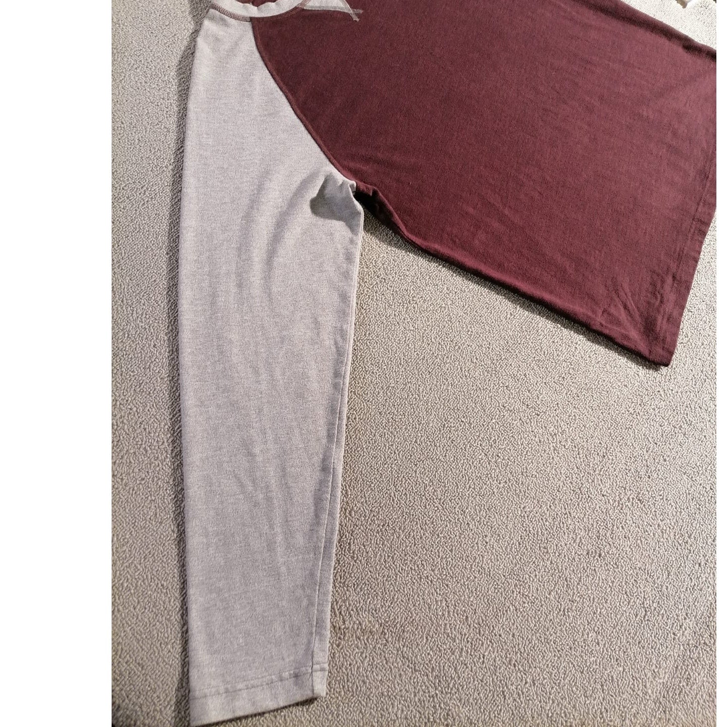 The North Face Large Female Maroon Grey Raglan Long Sleeve Casual T-Shirt Top