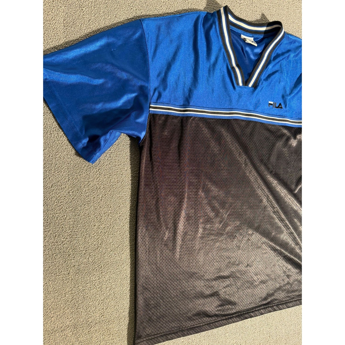 Fila v‑neck mesh colorblock top Men Large blue black sporty