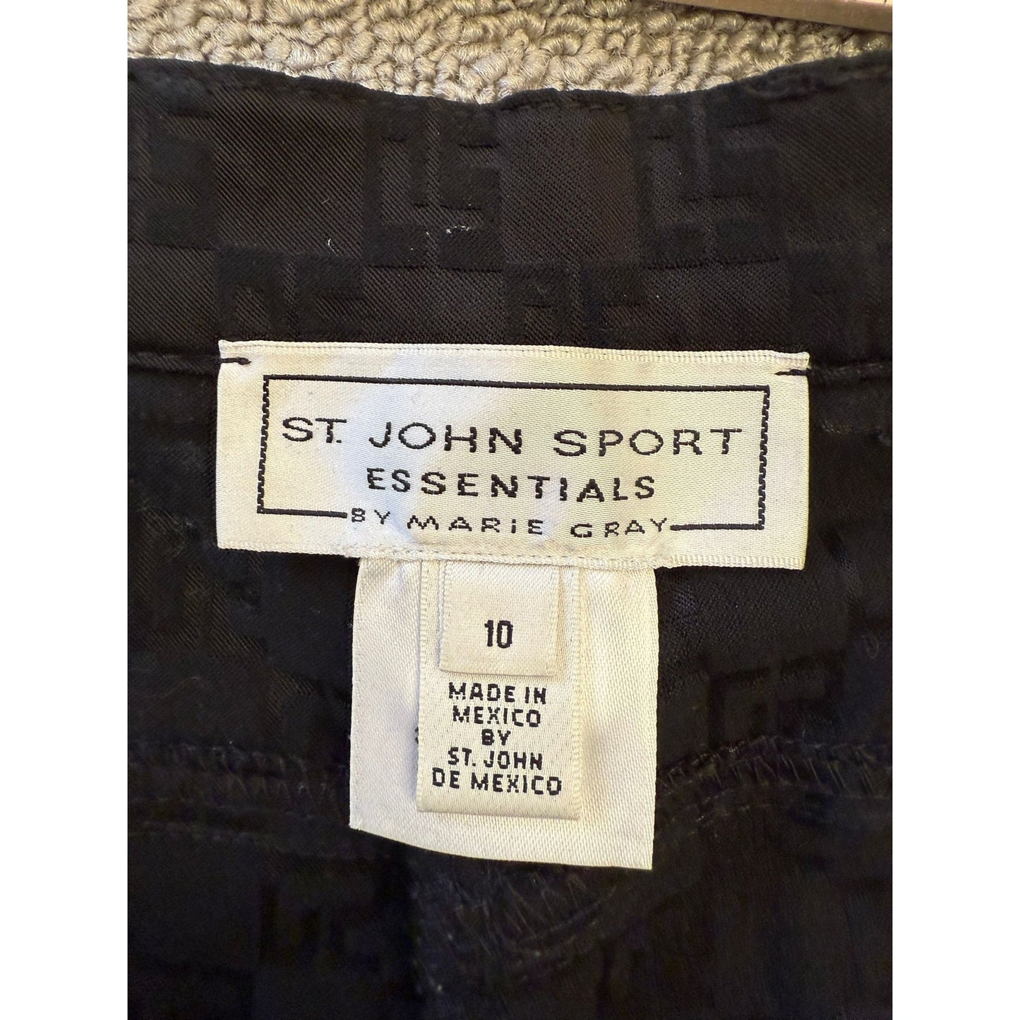 St. John Sport Essentials Women 10 Black SJ Fabric Straight Leg Dress Pants