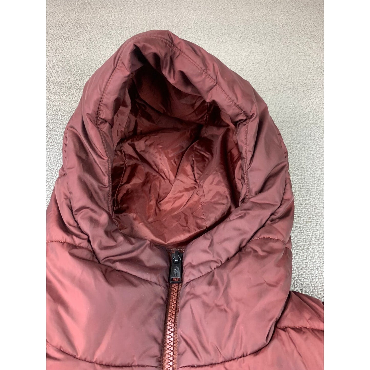 The North Face Women's Small Burgundy Red Hooded Puffer Down Jacket