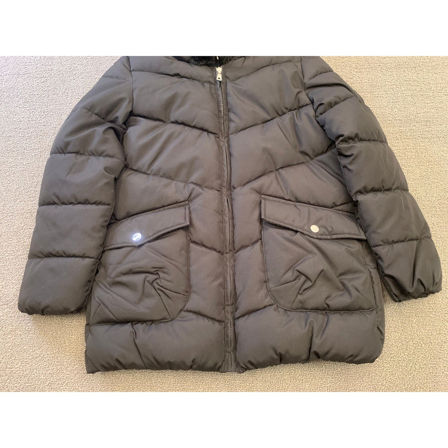 Mayoral Girl's Size 10 Black Hooded Puffer Jacket With Faux Fur