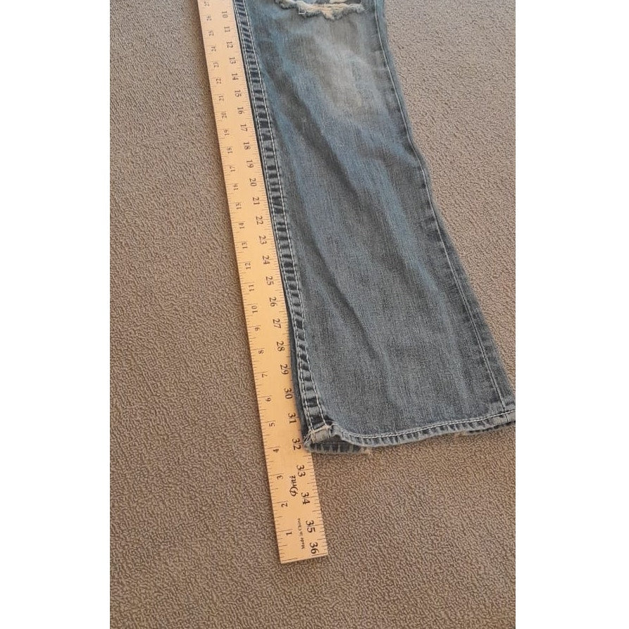 True Religion Womens 32 Light Wash Blue Bootcut Distressed Ripped Jeans