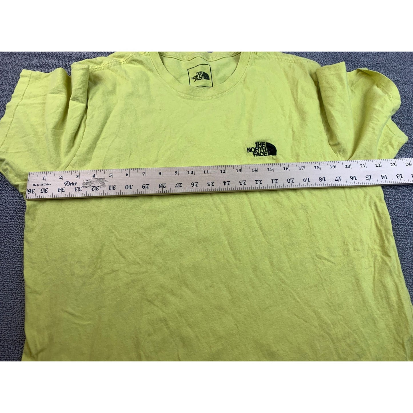 The North Face Men's XL Yellow Logo Graphic T-Shirt Crewneck