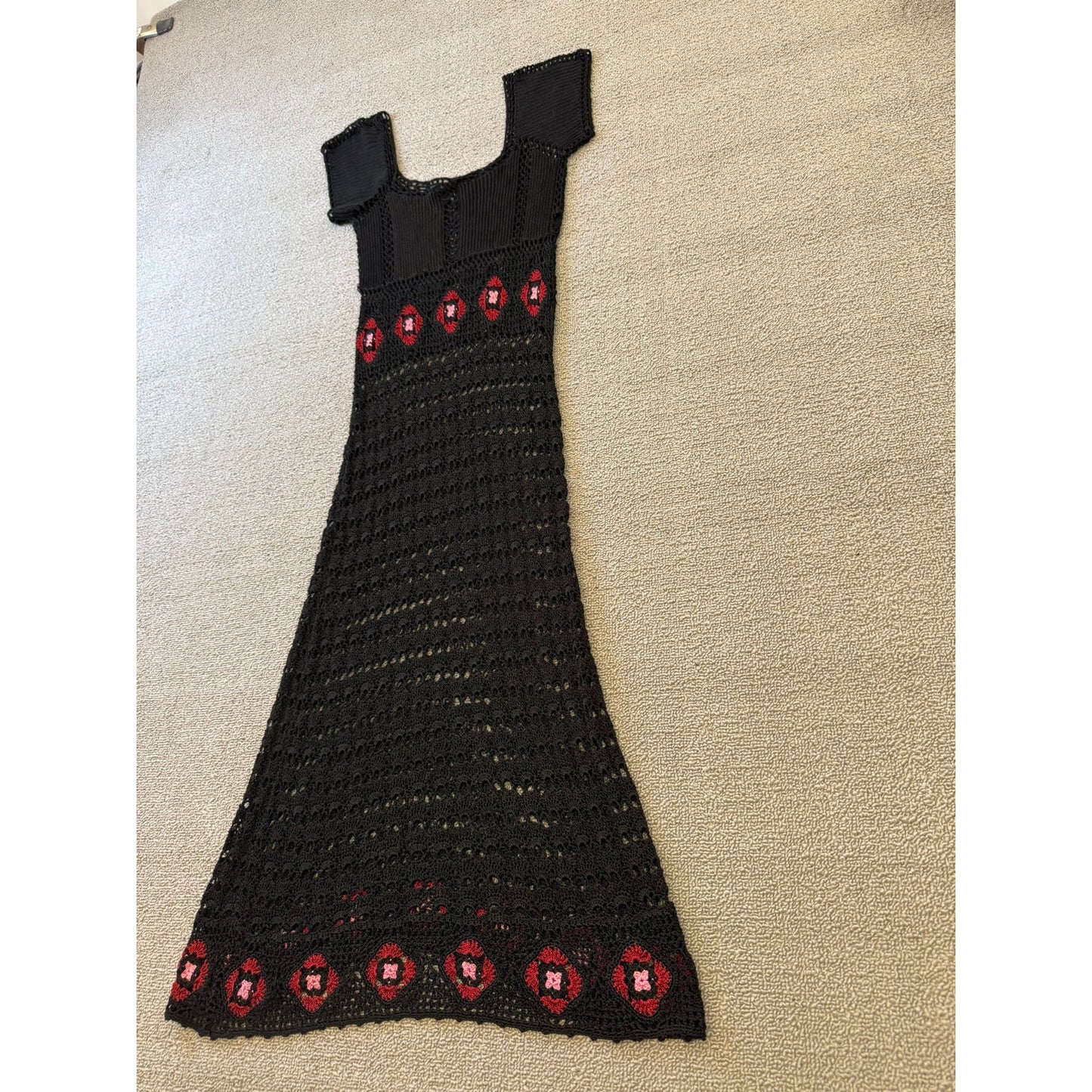 ABS by Allen Schwartz Crochet Small Maxi Dress Black Red Floral Boho