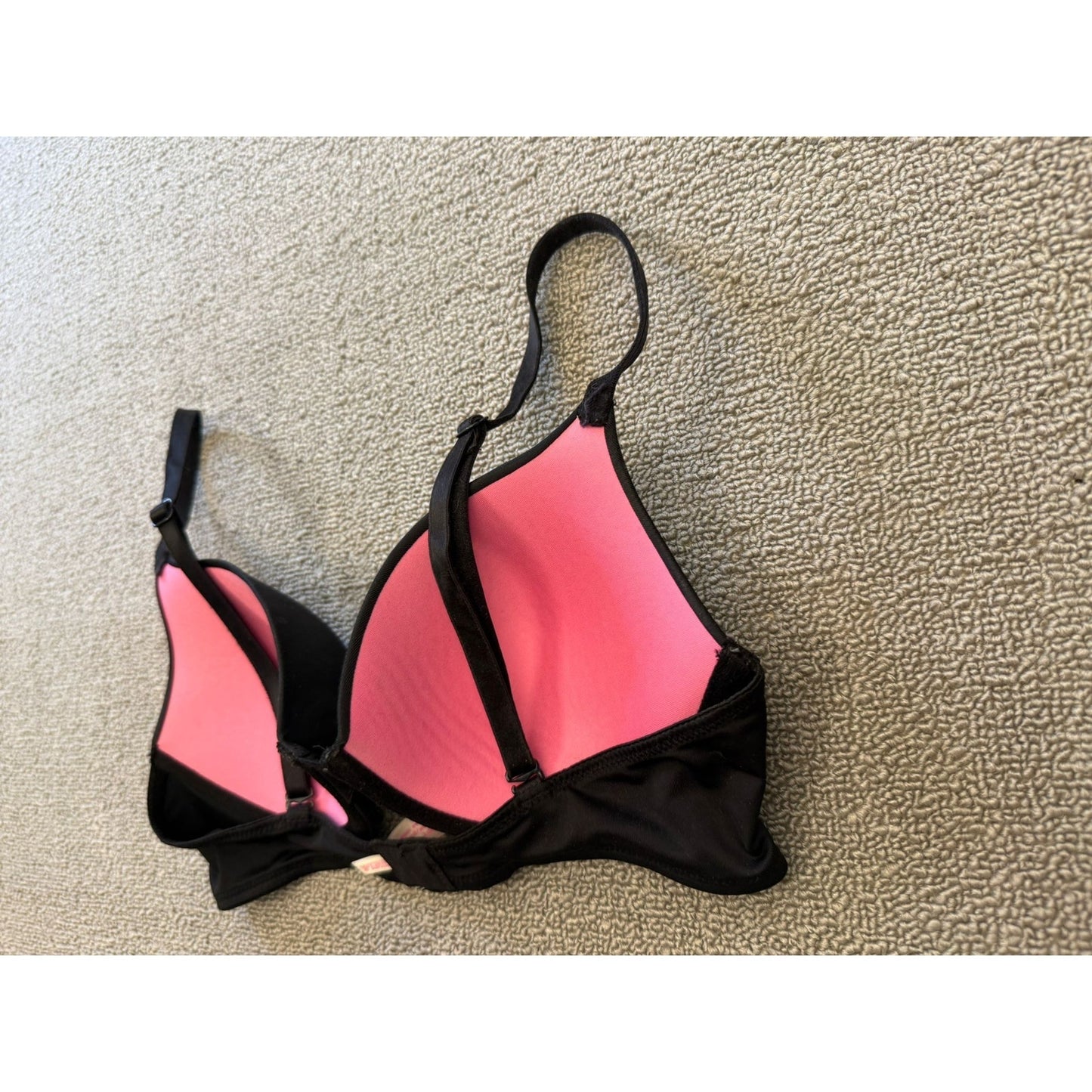 PINK Victoria's Secret Size 34B Black Push-Up Bra  Underwire Padded Lingerie