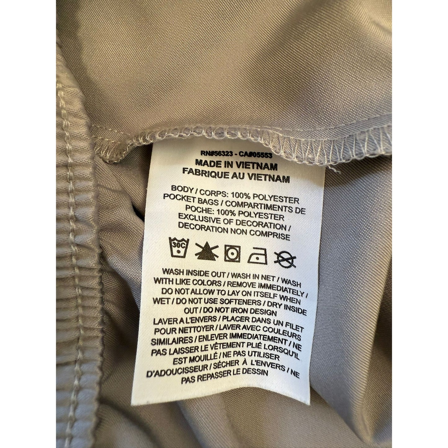 Nike Women’s Mid Rise Loose Fit Air Joggers Glossy Gray Size Large