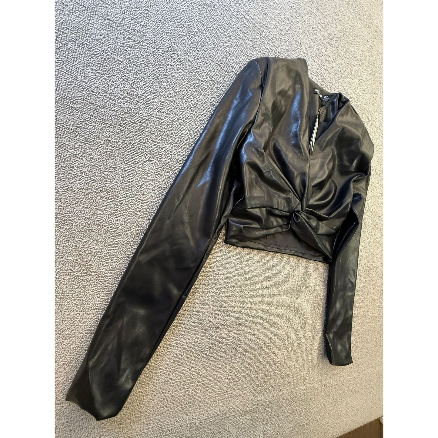 Nasty Gal Collection Womens US 6 Faux Leather Twist Front Crop Top