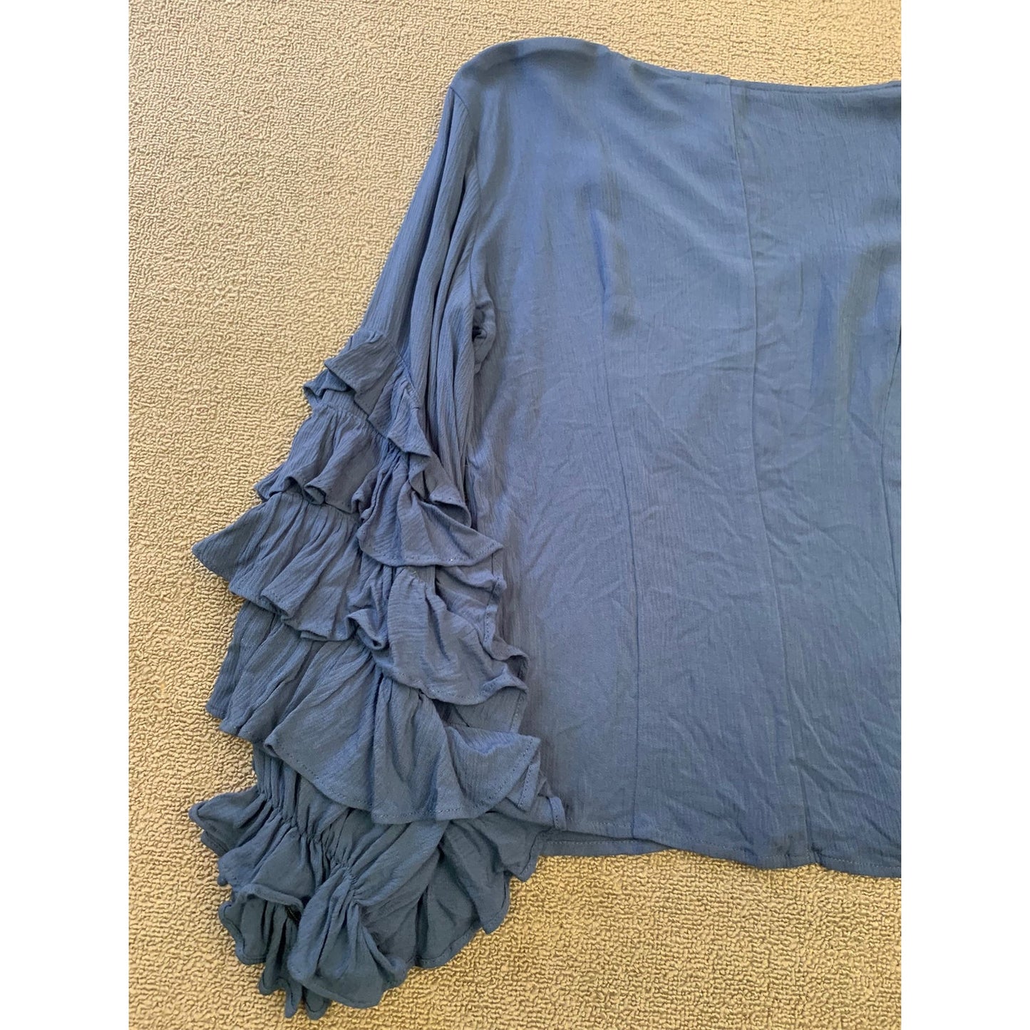 Guest Editor Women's XS  Blouse Top Blue Tiered Frill Sleeve Rayon Crepe