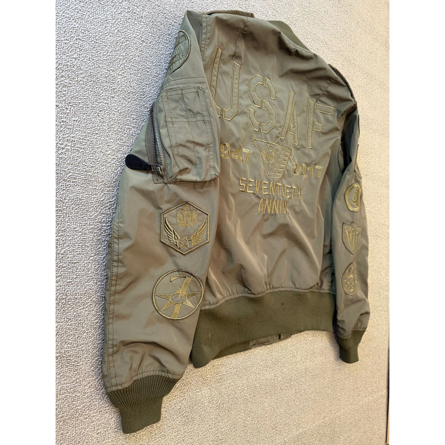 Avirex Men's M Flight Jacket Bomber Military Green Pilot Coat Authentic