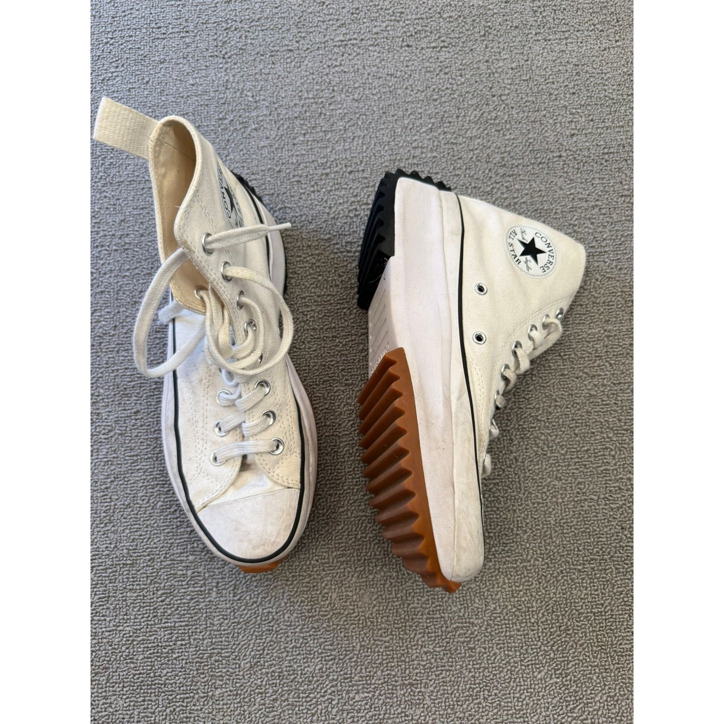 Converse Chuck Taylor Men's 7.5 White High-Top Sneakers