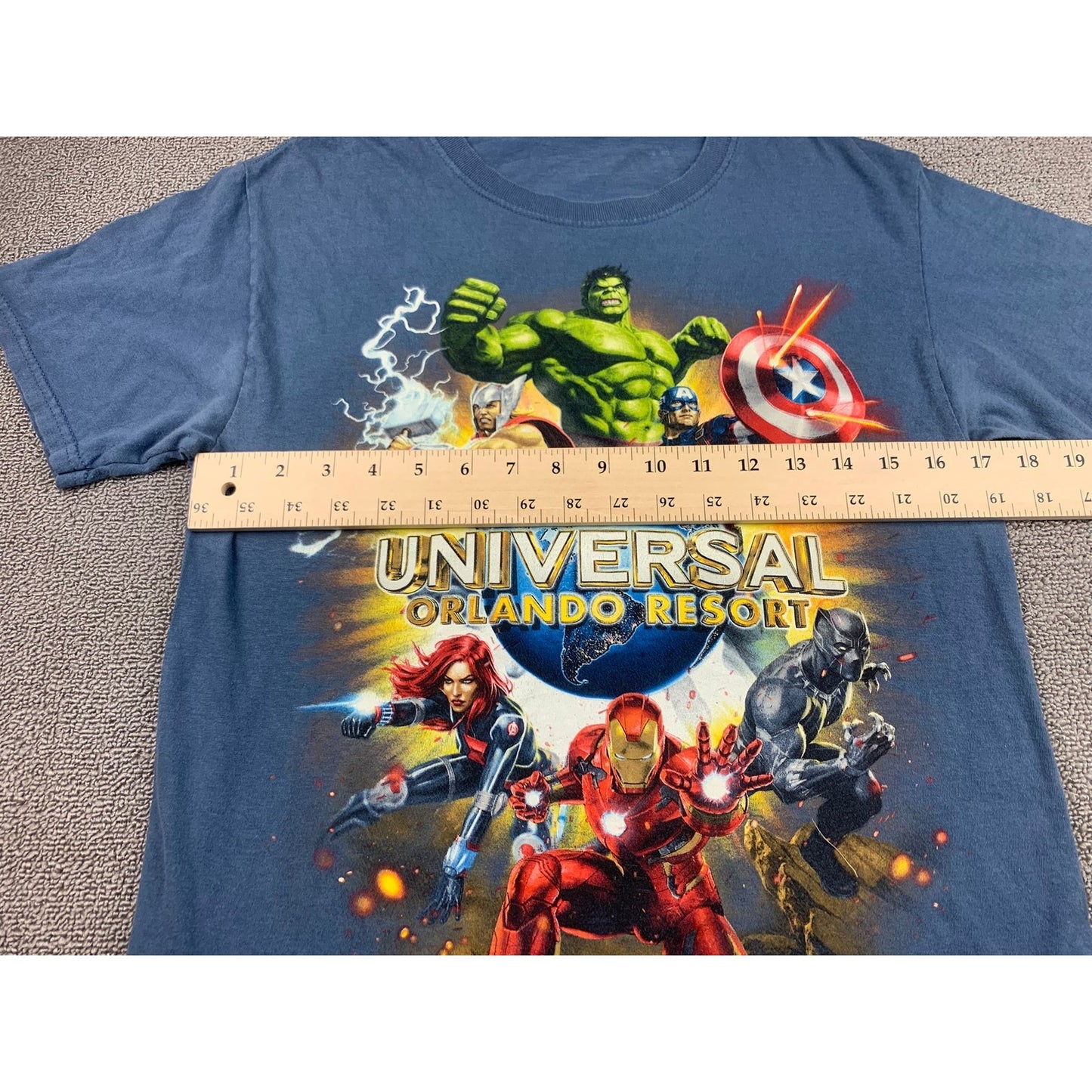 Universal Studios Women's S Blue Orlando Resorts Marvel Avengers T-Shirt