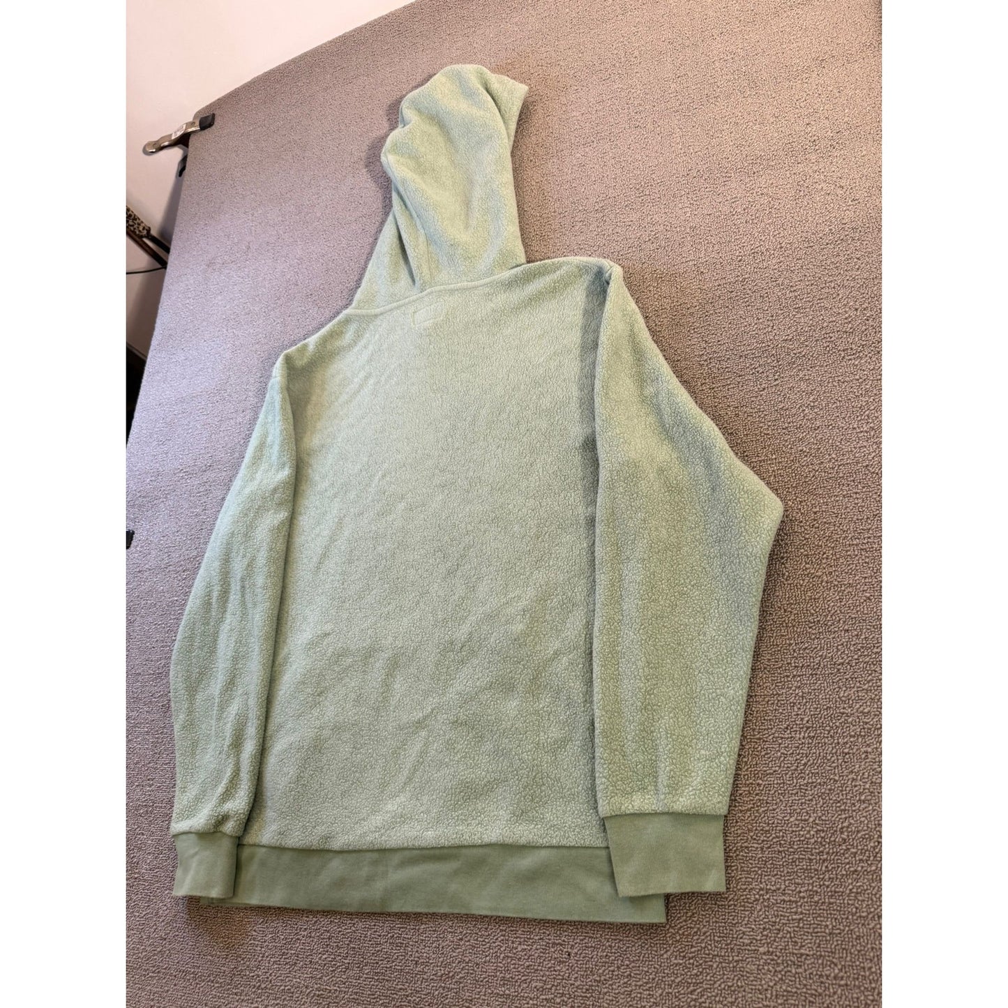 Feat Women's M Light Green Hoodie Sweatshirt Cozy & Comfort Wear