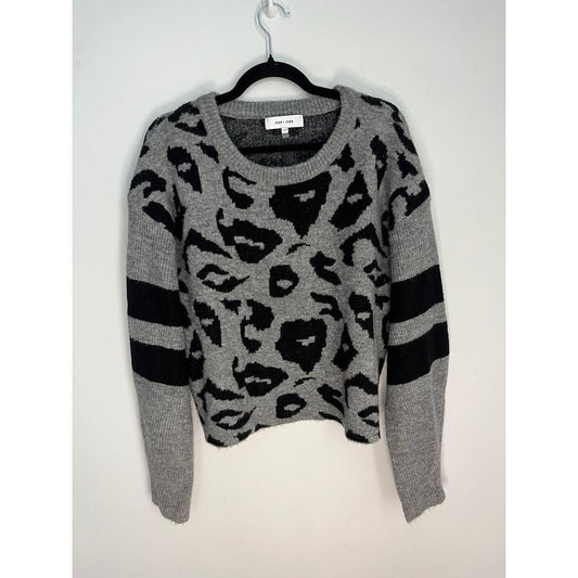 John + Jenn Sweater Women L Gray Leopard Stripe Knit Pullover Fuzzy Cozy