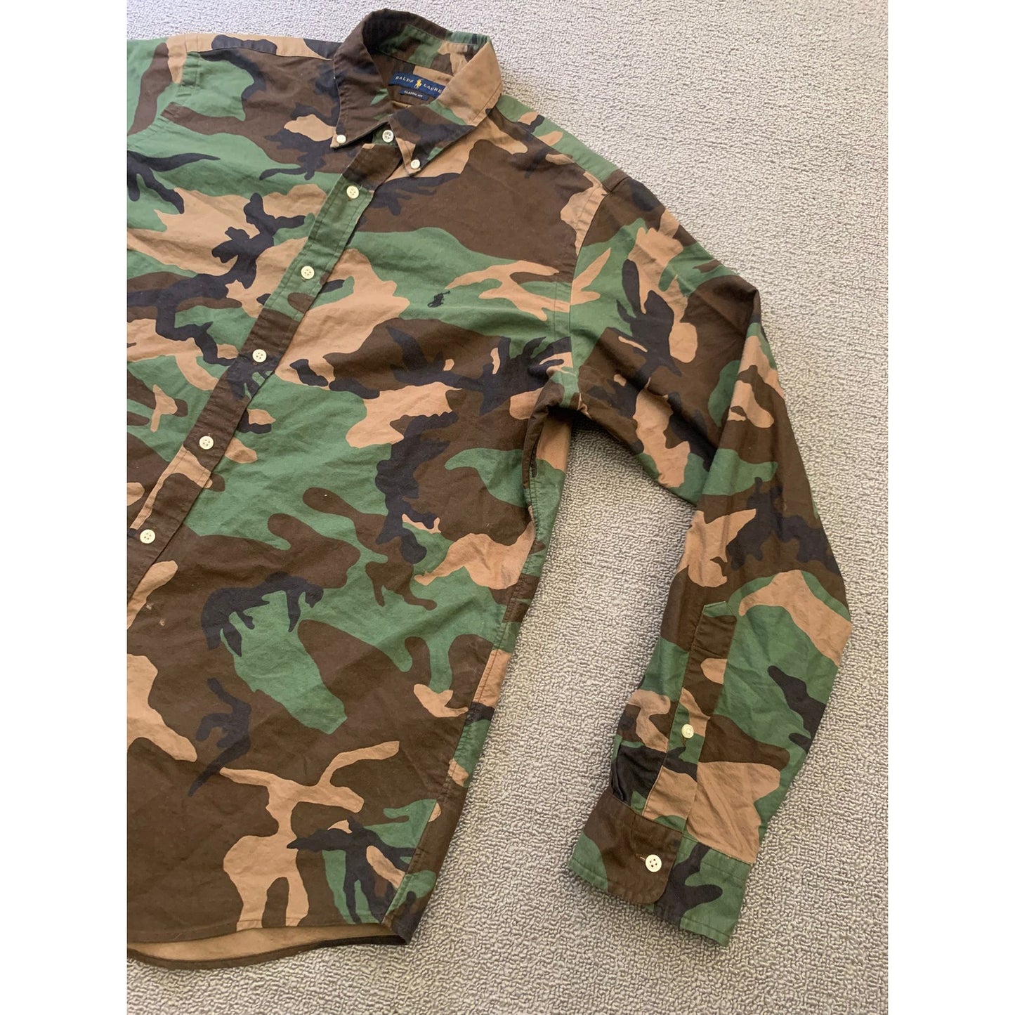Ralph Lauren Men's Large Green Camo Classic Fit Long Sleeve Button Shirt