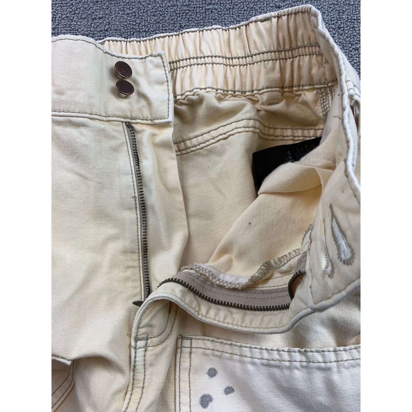 BDG Urban Outfitters Women Medium Cargo Joggers Pants with Paint Splatter