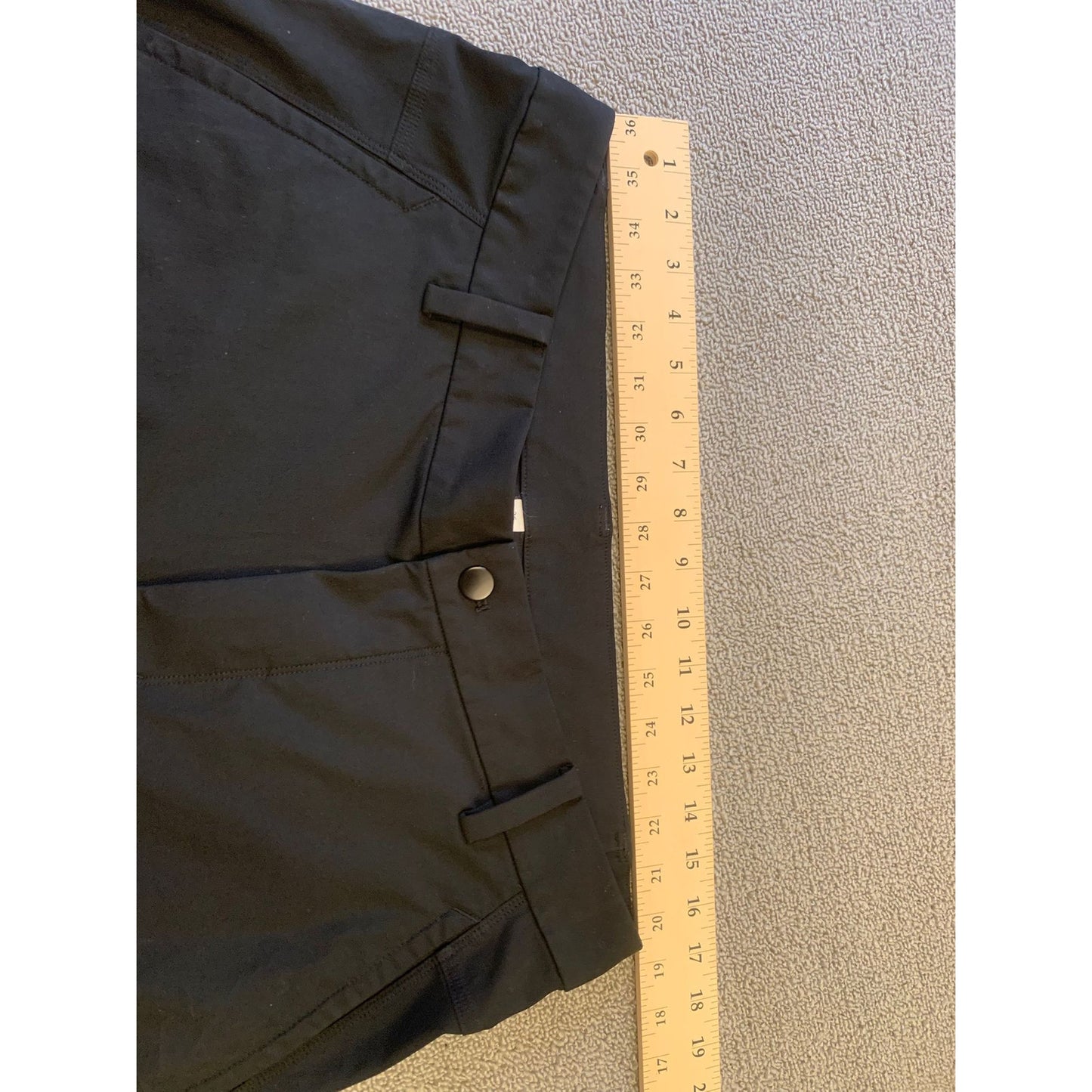 LULULEMON Men's Shorts 36 Black Golf Shorts Strech