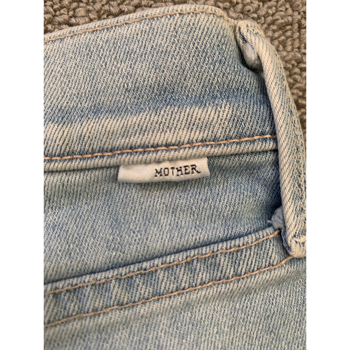 Mother Women's 25 Light Wash Frayed Hem Denim Shorts