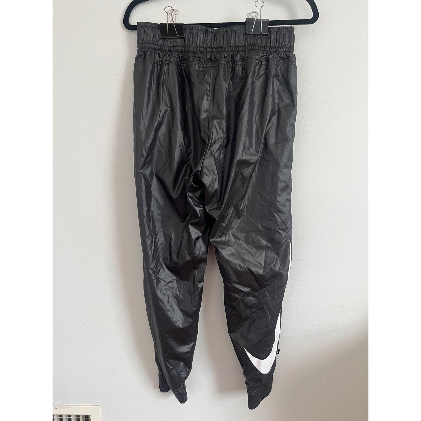 Nike Windbreaker Pants Women S Black Nylon Swoosh Logo Joggers Track