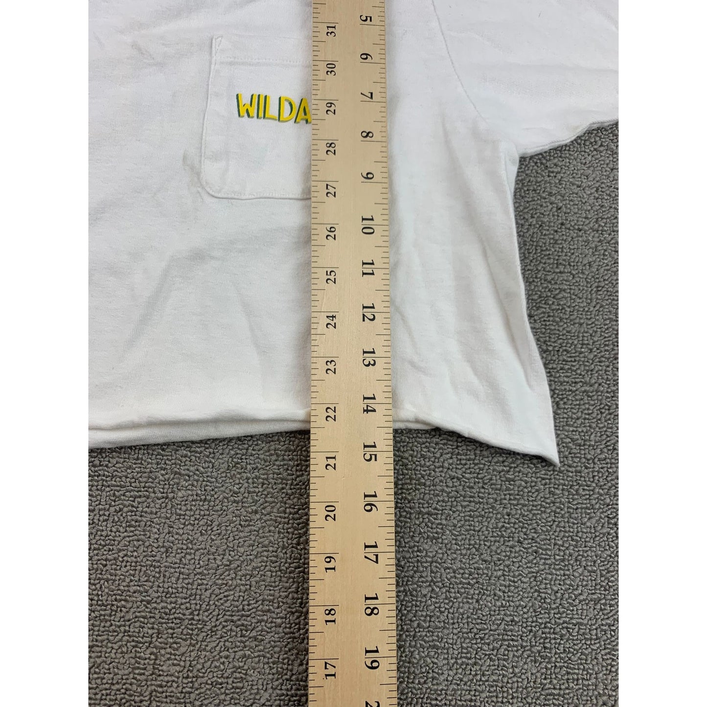 Left Field Woman Medium Sportswear Wild Air Crop Top Shirt White Pocket Tee