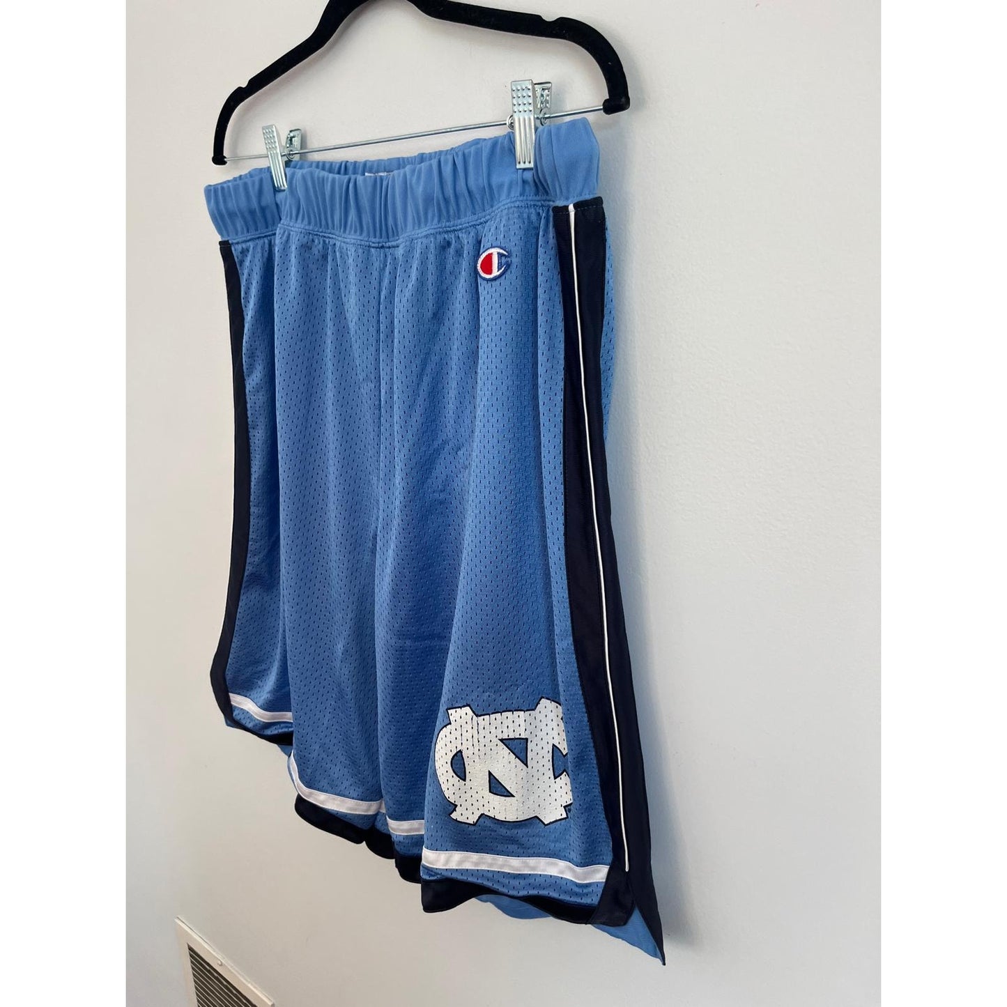 Champion Mesh Shorts Men L Blue UNC North Carolina Tar Heels Logo Basketball