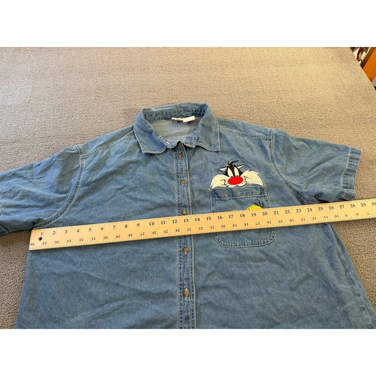 Vintage Looney Tunes Women's 18W/20W Cotton Denim Shirt Syl & Tweety