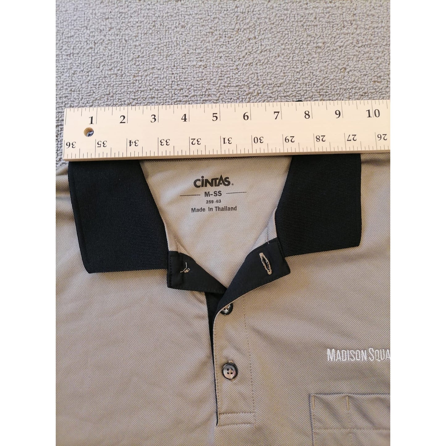 CINTAS Madison Square Garden Men M-SS Work Polo Light MSG Short Sleeve Grey