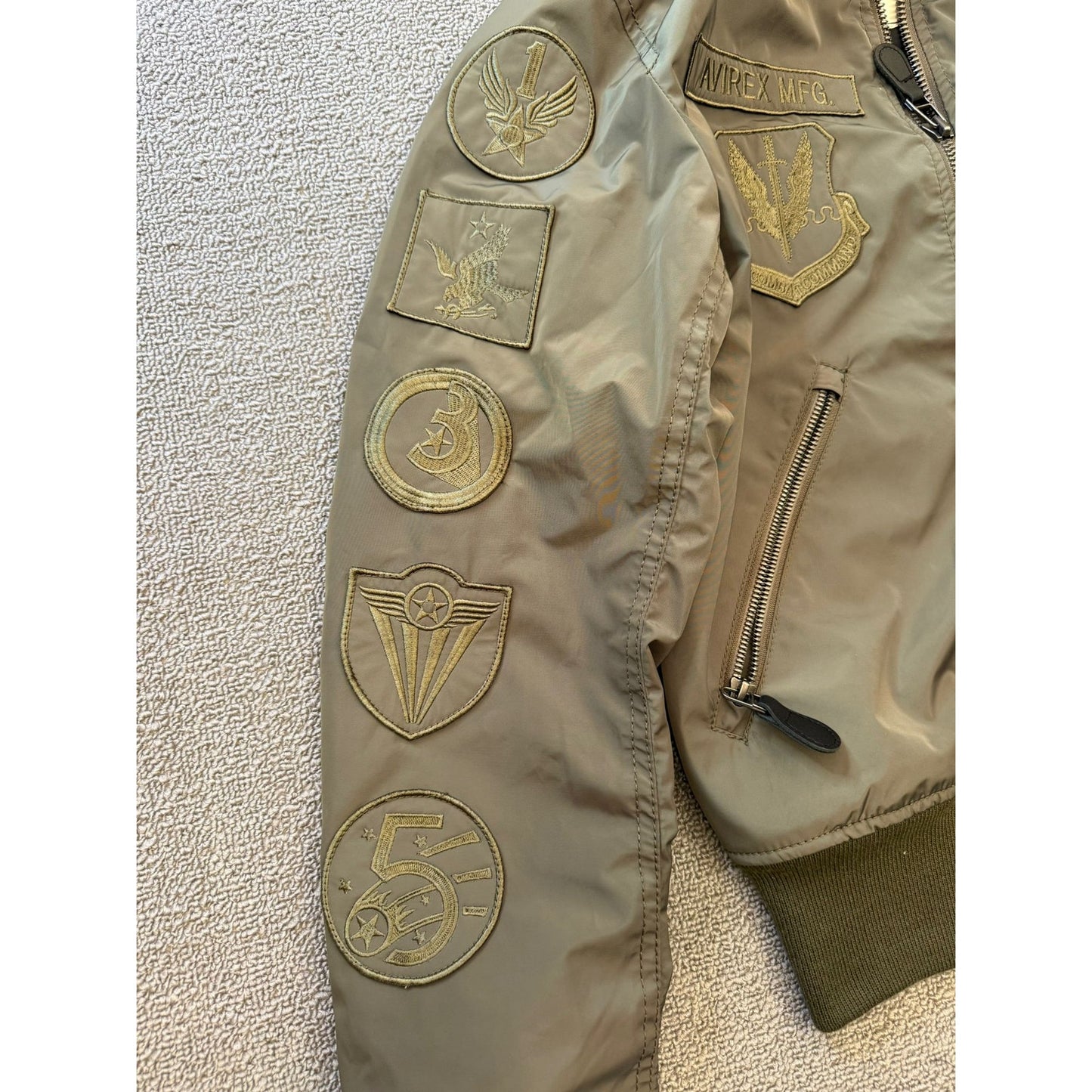 Avirex Men's M Flight Jacket Bomber Military Green Pilot Coat Authentic