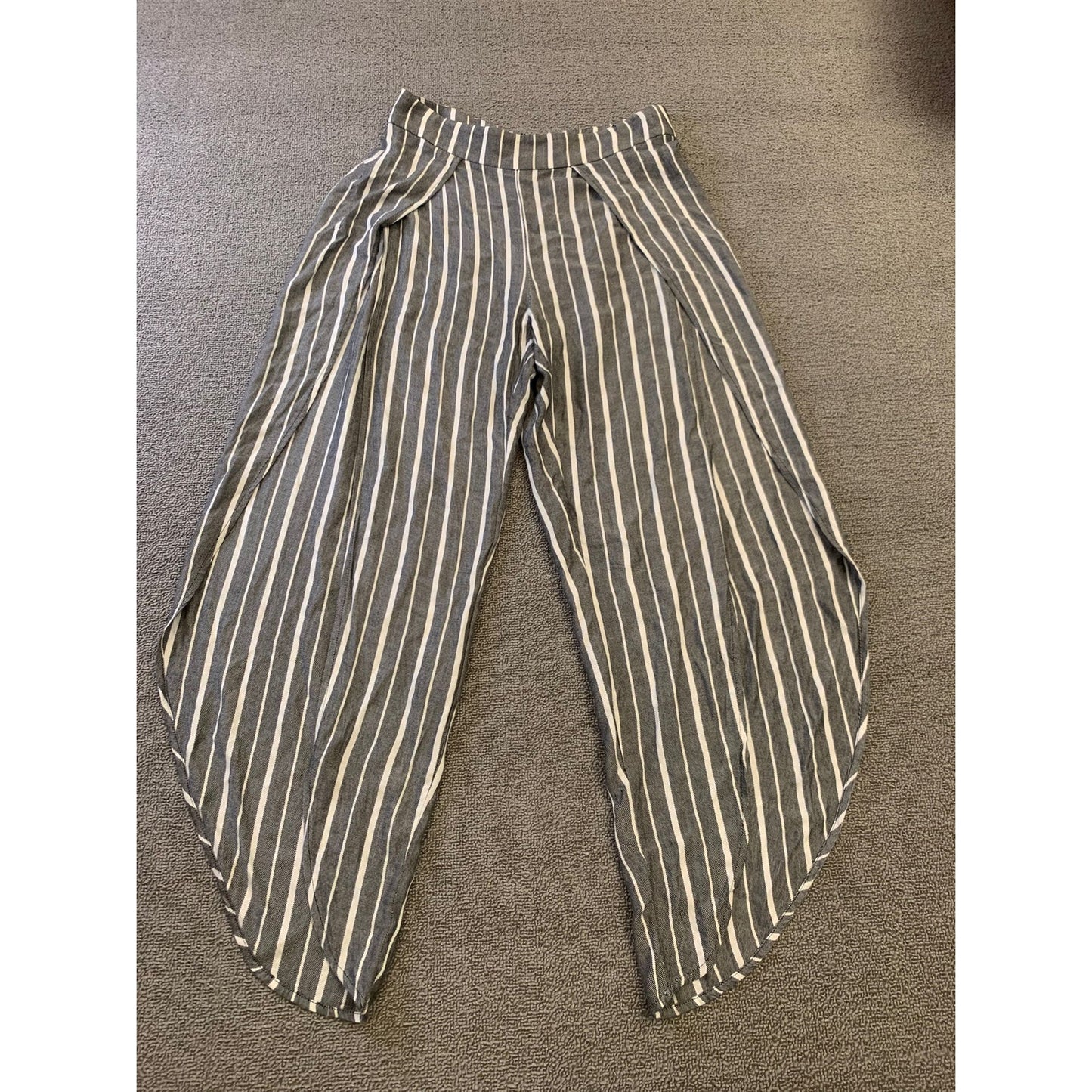 FREE PEOPLE All Weekend Long Women's 2 Black White Striped Split Hem