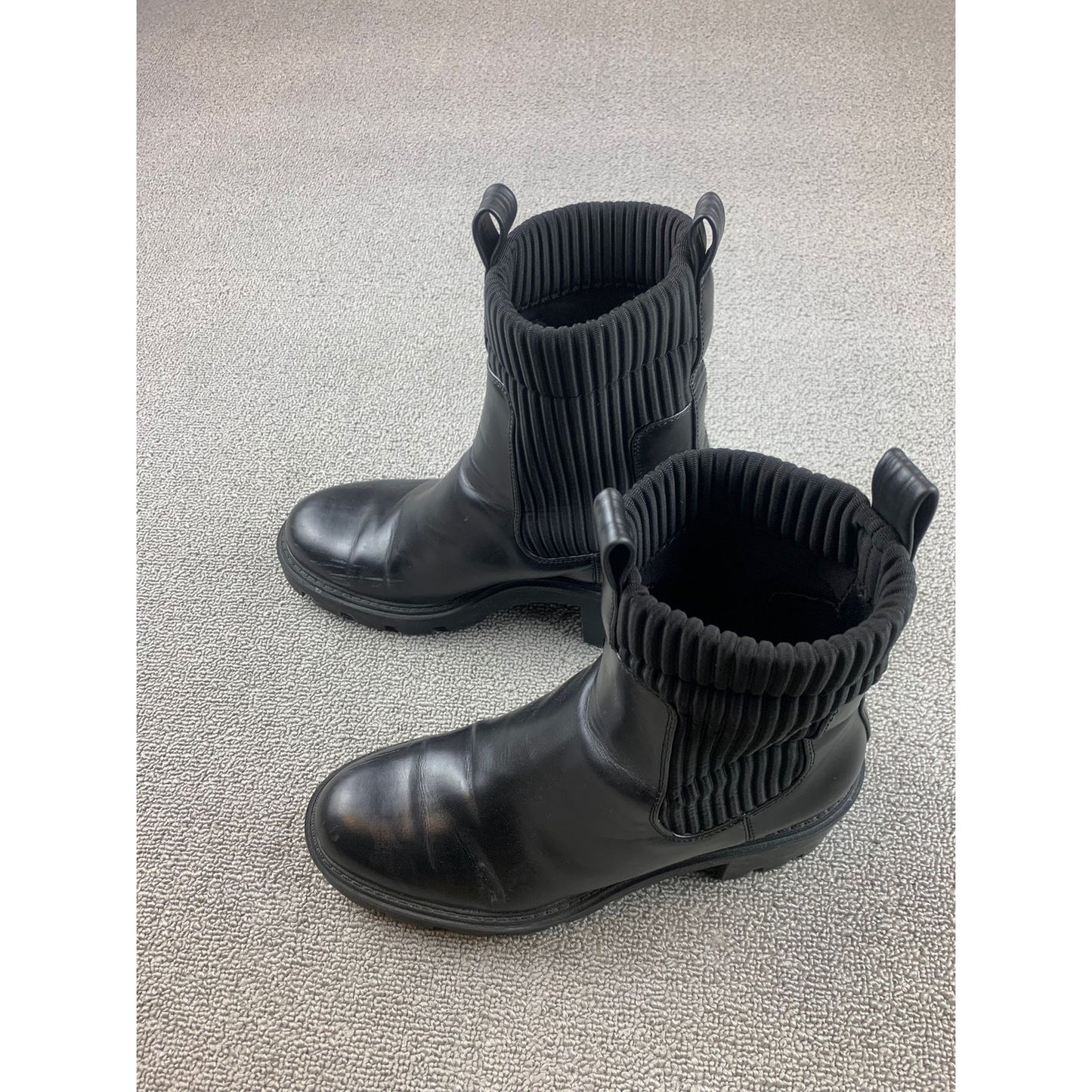 Zara Womens Sz 40 Black Faux Leather Chelsea Boots Lug Sole Ribbed Sock Mid Calf