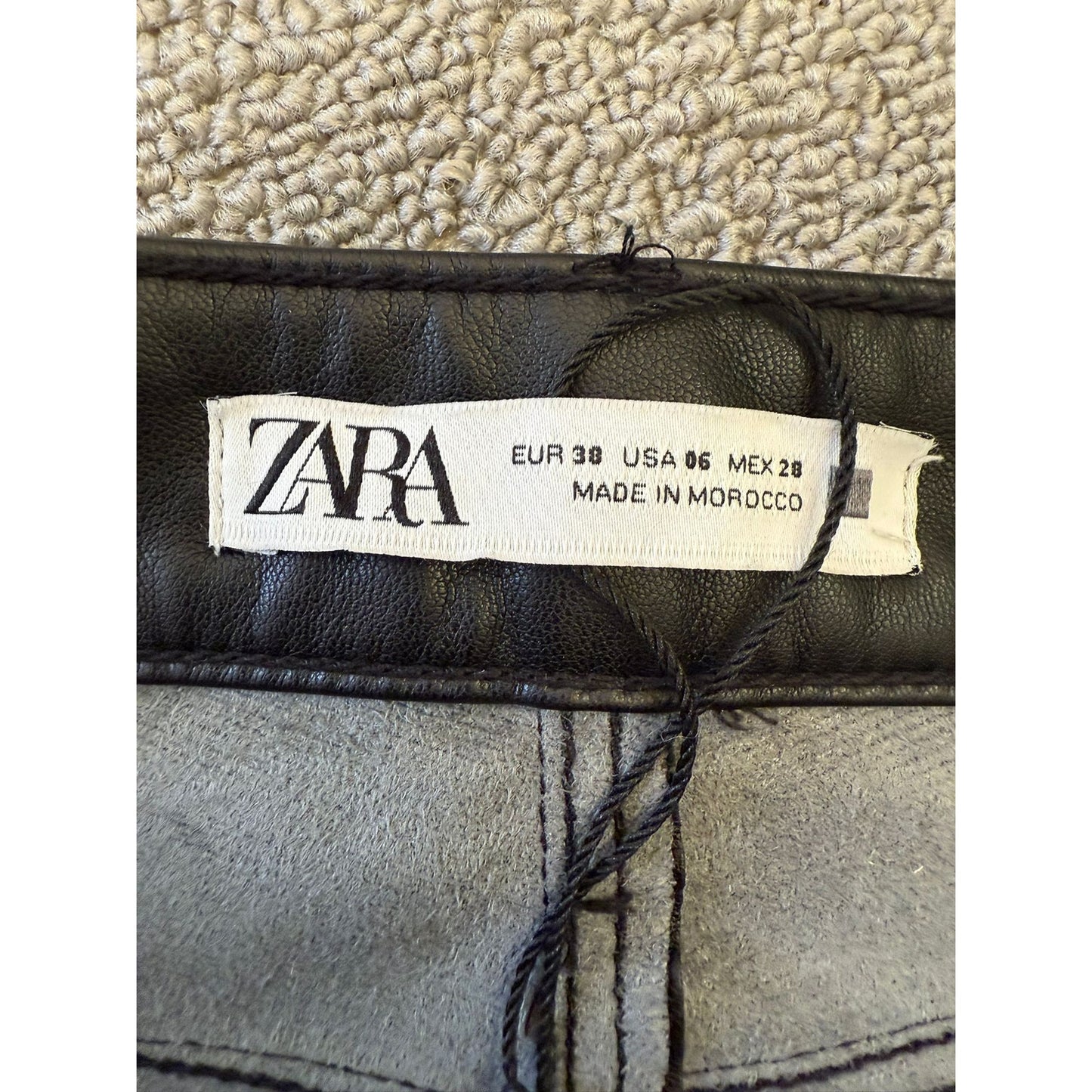 ZARA Women's Size 6 Black Faux Leather Mini Flare Pants