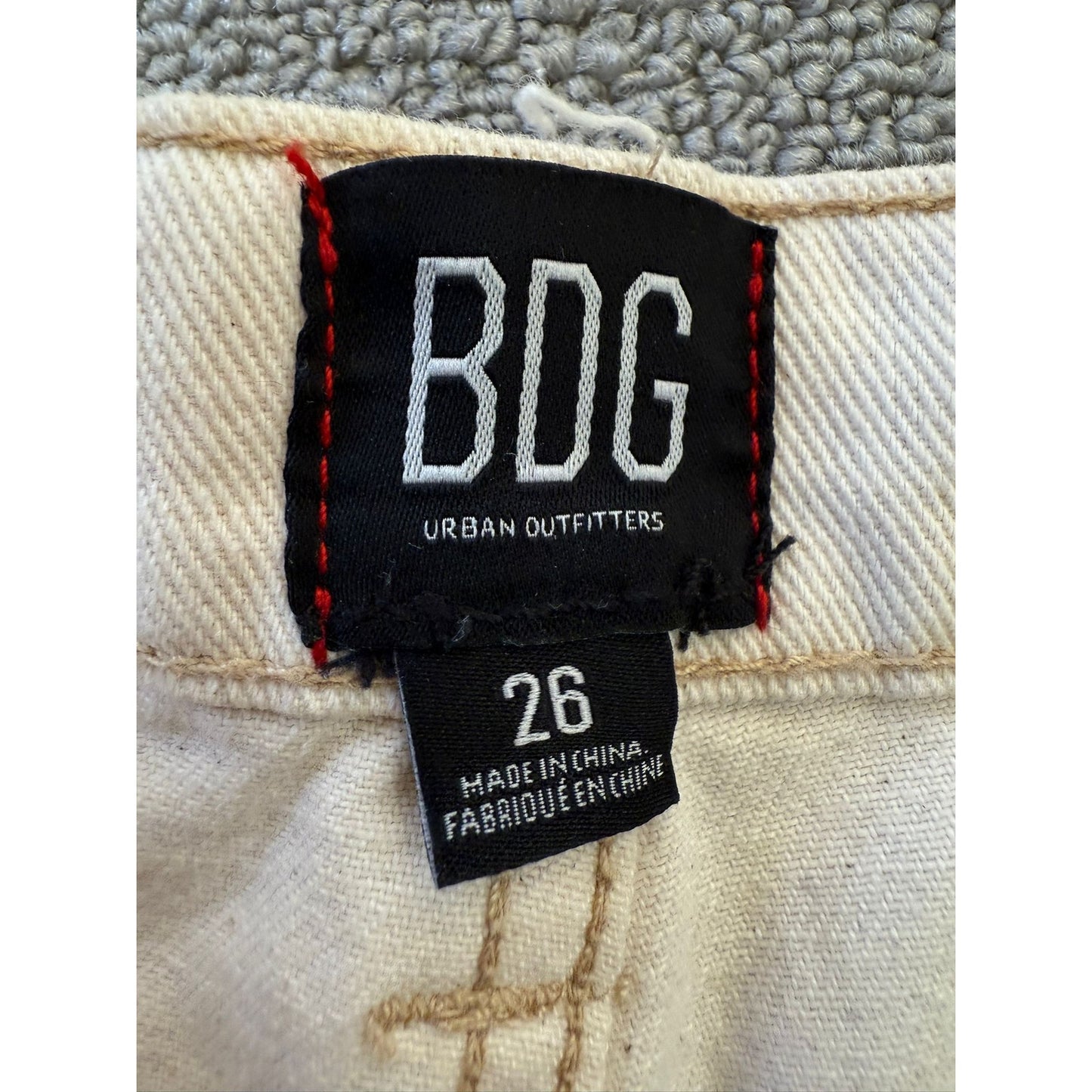 BDG Urban Outfitters Women's Size 26 White Denim Patchwork Bandana Wide Leg Jean