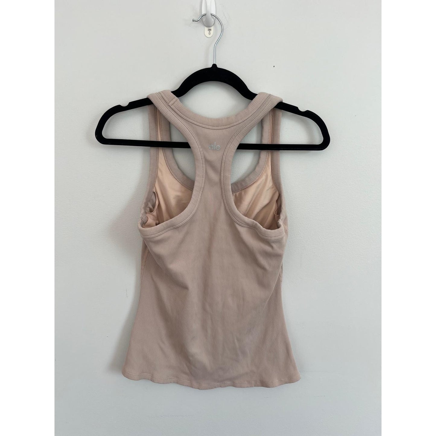 Alo Yoga Ribbed Tank Top Women M Pink Racerback Seamless Workout Active