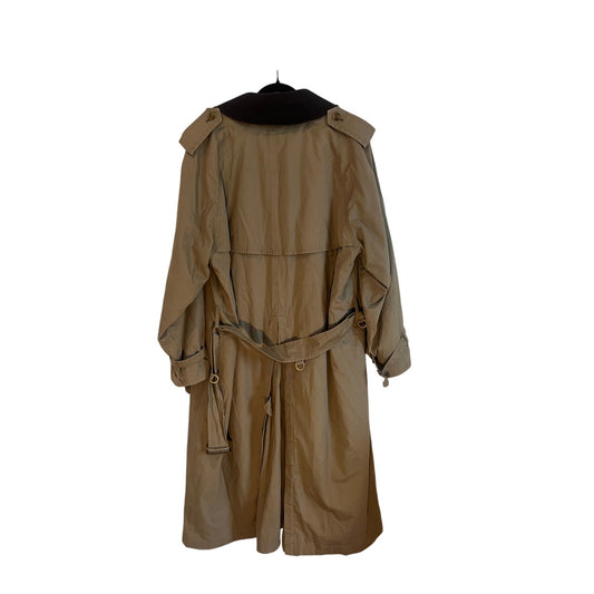 Vintage Burberry trench coat. Men’s XL