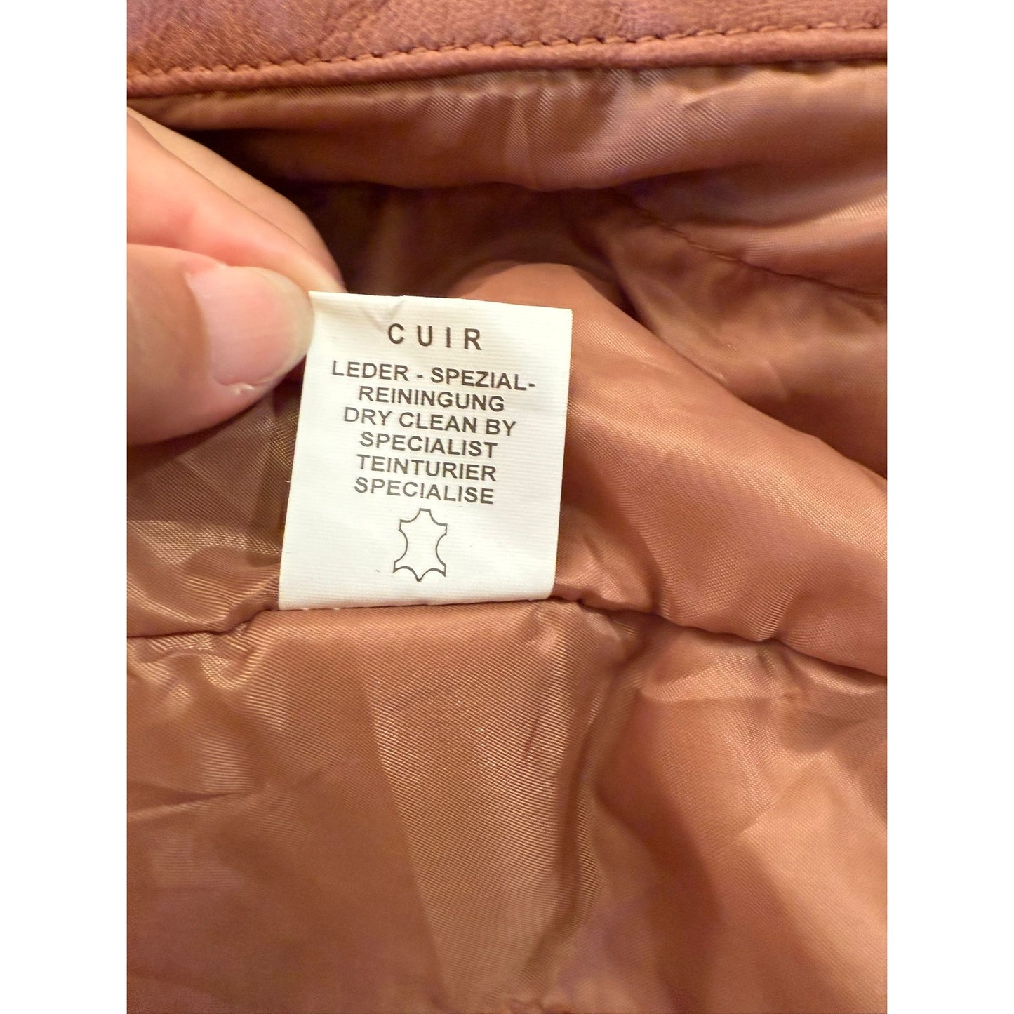 FZ Merchandise Large Men's Brown Leather Motorcycle Jacket Quilted Shoulders