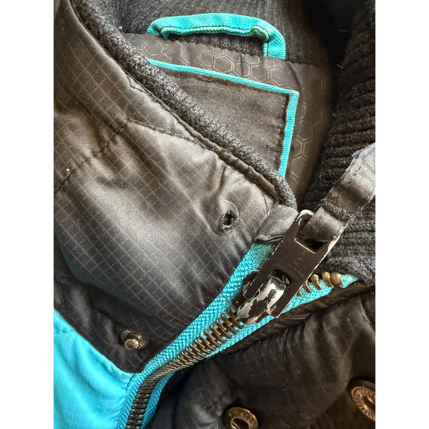 Hurley Men's XL Covert Black And Blue Quilted Jacket