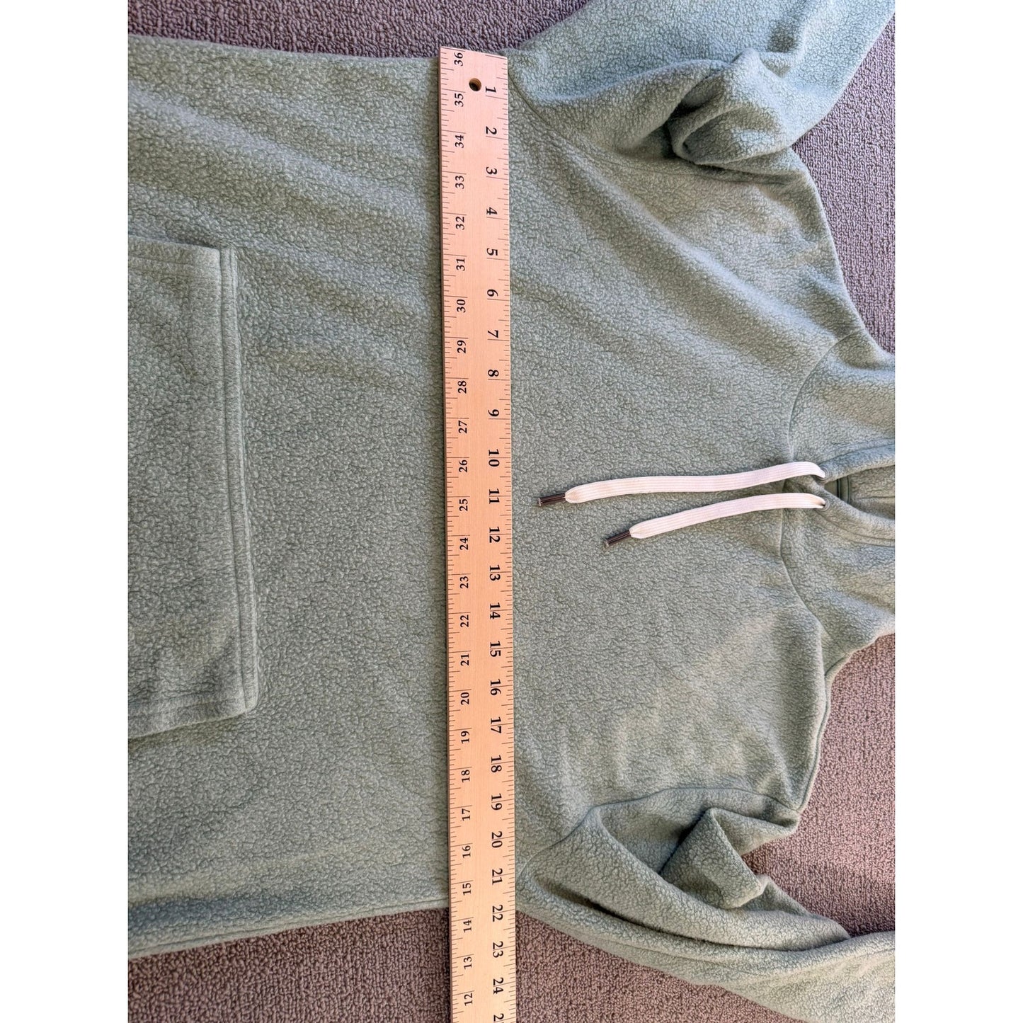 Feat Women's M Light Green Hoodie Sweatshirt Cozy & Comfort Wear