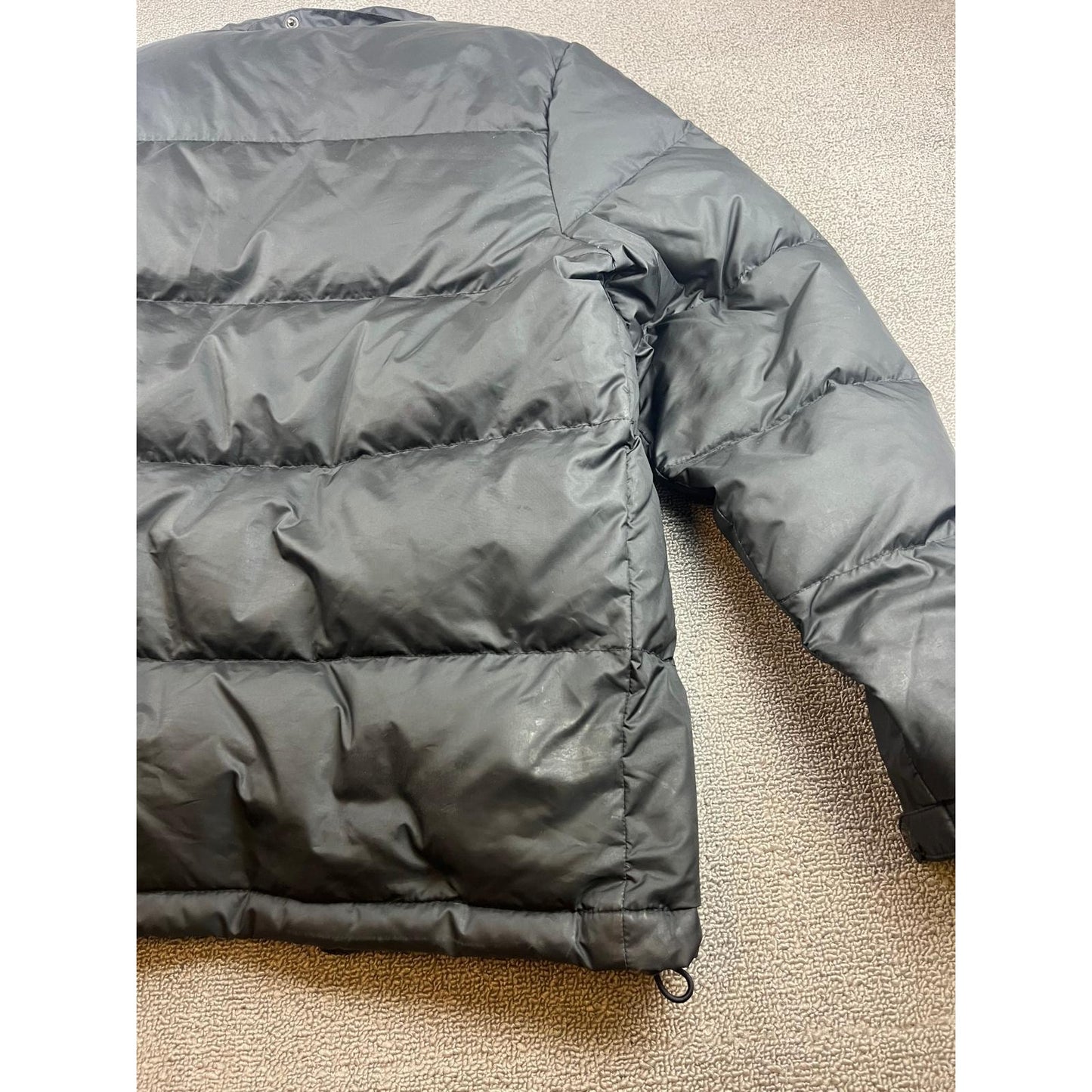Theory Mens Size Small Down Puffer Full Zipper Black Jacket